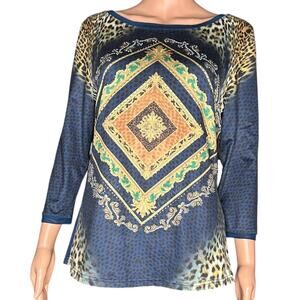 Radzoli blue leopard print pattern and a decorative central diamond motif